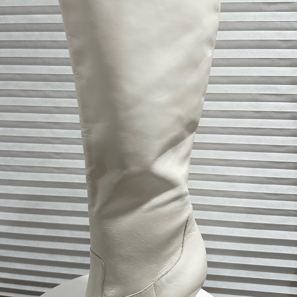 🌸VINCE CAMUTO🌸 Kalinder Knee High  Boot Size: 5.5 - Picture 7 of 15